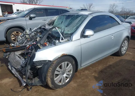 2008 Volkswagen Eos Turbo z USA, uszkodzony, nr VIN WVWBA71F08V044824